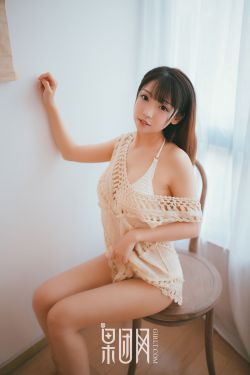 男女靠比